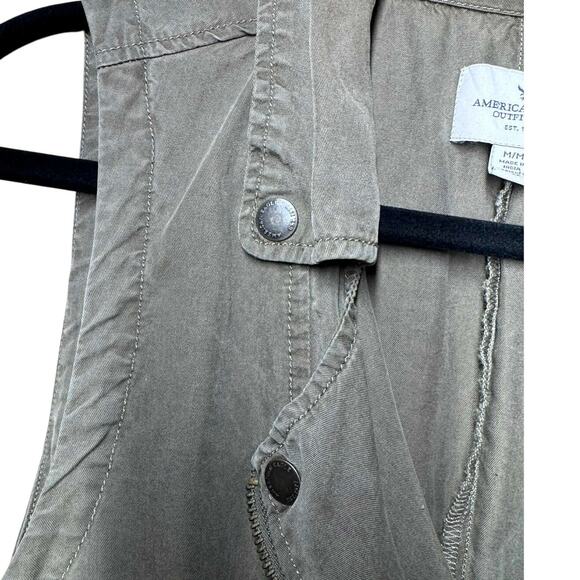 AMERICAN EAGLE GREEN GORPCORE ZIP SAFARI VEST SIZE MED LIGHTWEIGHT SUPER SOFT - Picture 4 of 6